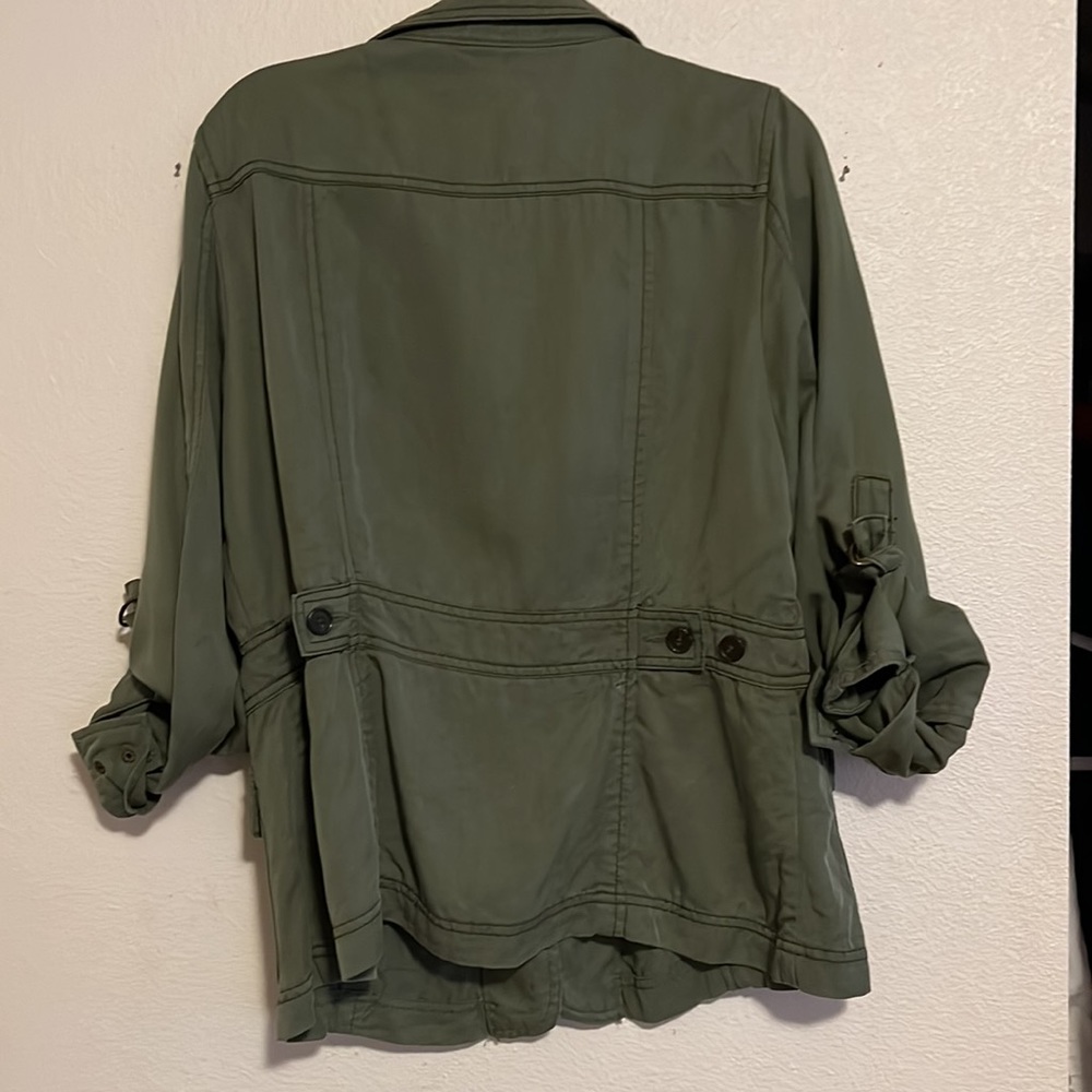 Jacket - Picture 3 of 4